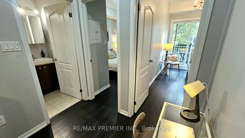 Photo 5 at 272 - 19 Coneflower Crescent, Branson, Toronto