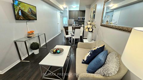 Photo 8 at 272 - 19 Coneflower Crescent, Branson, Toronto