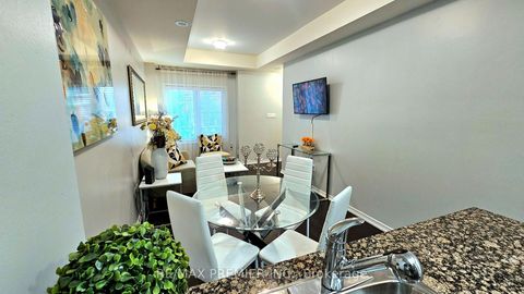 Photo 12 at 272 - 19 Coneflower Crescent, Branson, Toronto