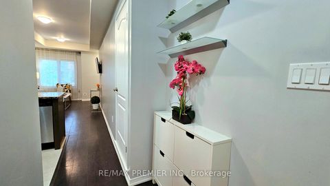 Photo 23 at 272 - 19 Coneflower Crescent, Branson, Toronto