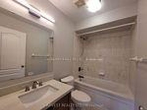 Photo 17 at 10 Conover Avenue, Bayview Northeast, Aurora