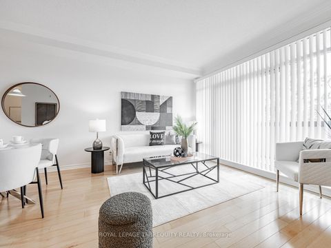 Photo 14 at 215 - 11121 Yonge Street, Devonsleigh, Richmond Hill