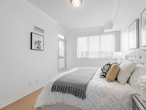 Photo 19 at 215 - 11121 Yonge Street, Devonsleigh, Richmond Hill