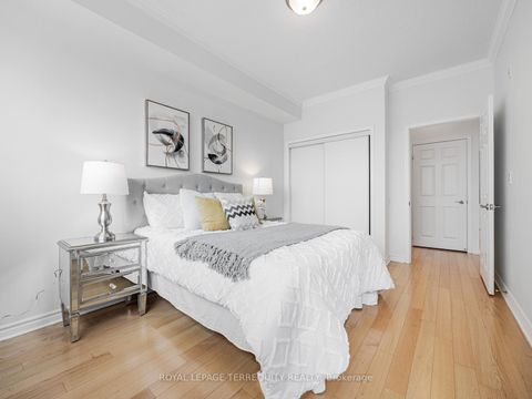 Photo 20 at 215 - 11121 Yonge Street, Devonsleigh, Richmond Hill