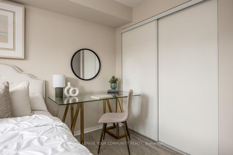 Photo 14 at 807 - 75 Weldrick Road E, Observatory, Richmond Hill