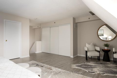 Photo 18 at 807 - 75 Weldrick Road E, Observatory, Richmond Hill