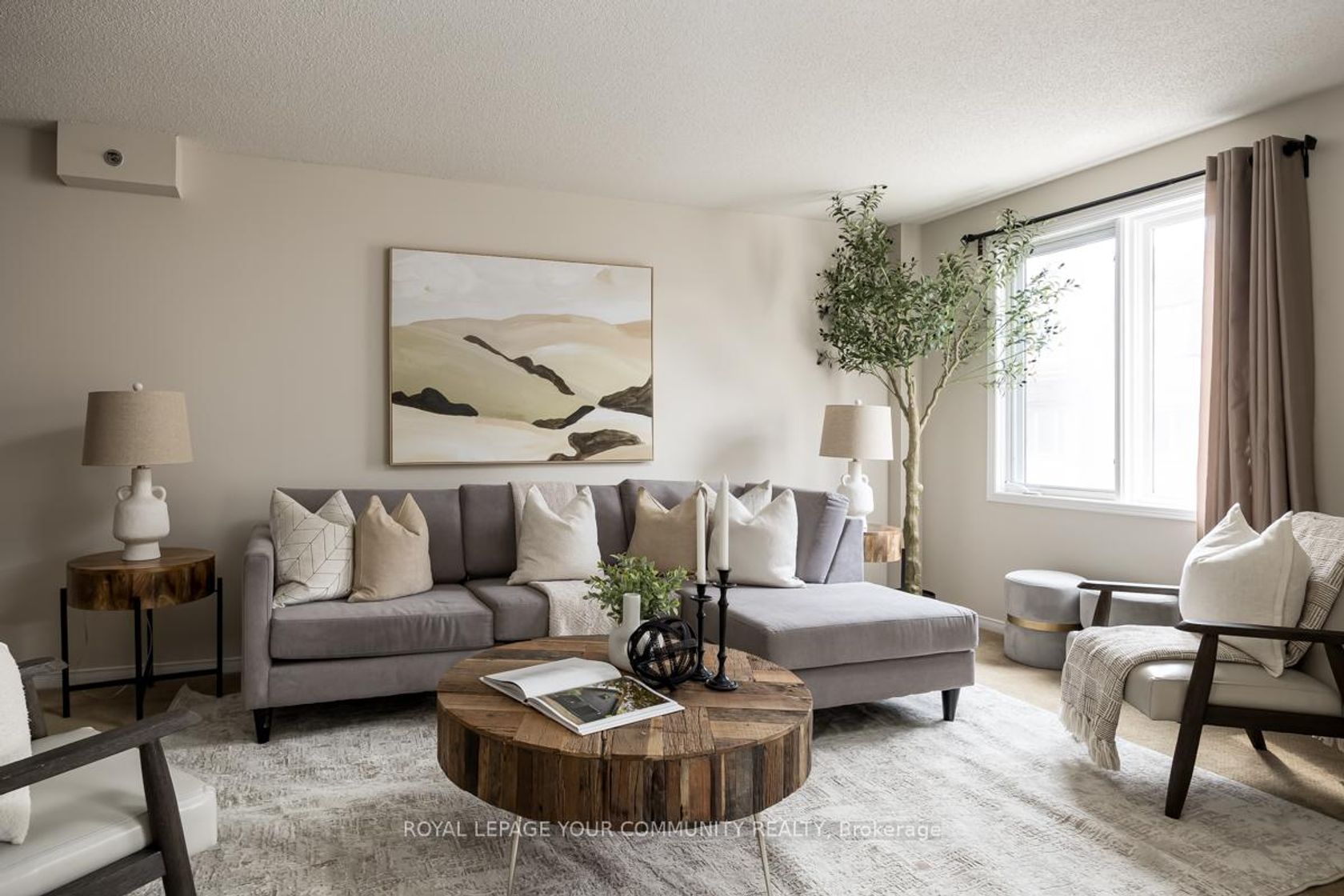 807 - 75 Weldrick Road E, Observatory, Richmond Hill 