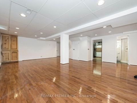 Photo 37 at 37 Belmont Crescent, Maple, Vaughan