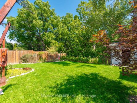 Photo 44 at 37 Belmont Crescent, Maple, Vaughan