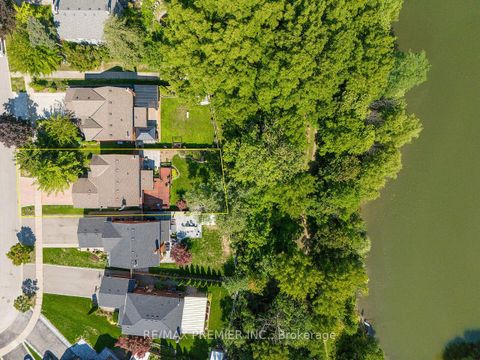 Photo 48 at 37 Belmont Crescent, Maple, Vaughan