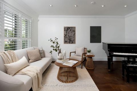 Photo 4 at 3 Fairfield Road, Mount Pleasant East, Toronto