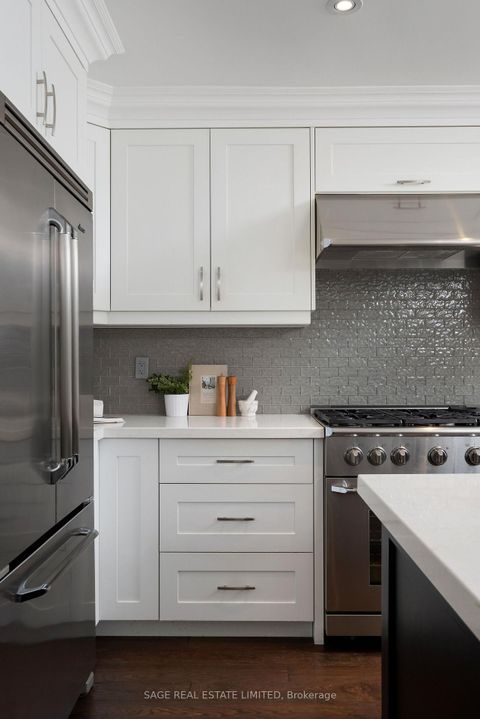 Photo 9 at 3 Fairfield Road, Mount Pleasant East, Toronto