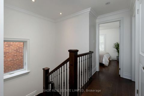 Photo 18 at 3 Fairfield Road, Mount Pleasant East, Toronto