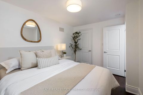 Photo 26 at 3 Fairfield Road, Mount Pleasant East, Toronto