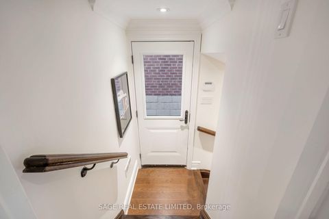 Photo 32 at 3 Fairfield Road, Mount Pleasant East, Toronto