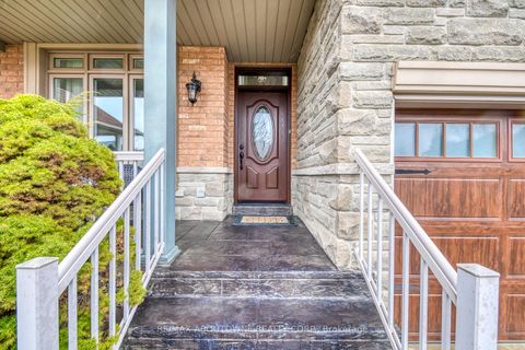 Photo 3 at 2218 Hatfield Drive, WM Westmount, Oakville