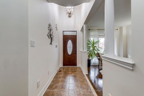 Photo 4 at 2218 Hatfield Drive, WM Westmount, Oakville