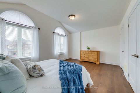 Photo 30 at 2218 Hatfield Drive, WM Westmount, Oakville