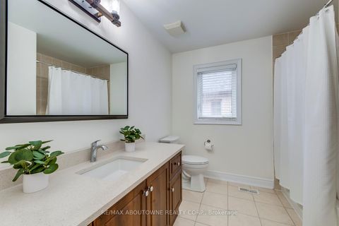 Photo 32 at 2218 Hatfield Drive, WM Westmount, Oakville