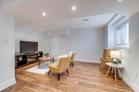 Photo 37 at 2218 Hatfield Drive, WM Westmount, Oakville