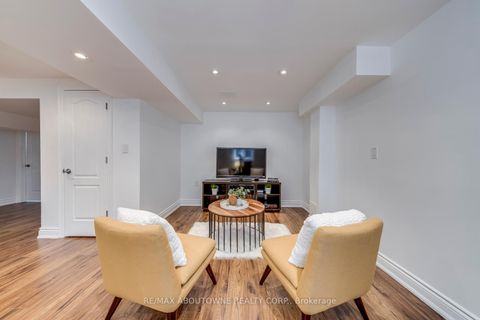 Photo 38 at 2218 Hatfield Drive, WM Westmount, Oakville
