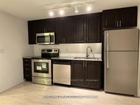 Photo 6 at 609 - 3091 Dufferin Street, Glen Park, Toronto