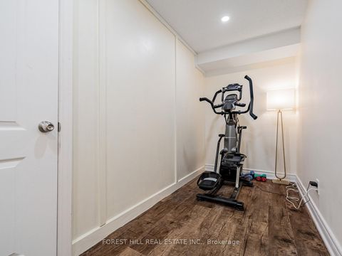 Photo 19 at 22 Espana Lane, Willowdale East, Toronto