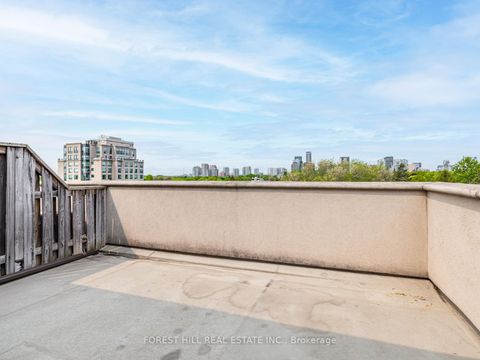 Photo 20 at 22 Espana Lane, Willowdale East, Toronto
