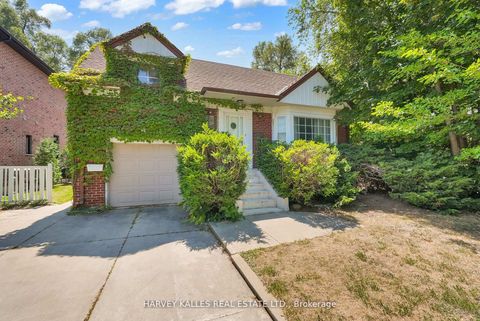Photo 4 at 547 Douglas Avenue, Nortown, Toronto