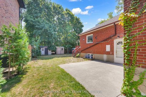 Photo 7 at 547 Douglas Avenue, Nortown, Toronto