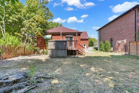 Photo 13 at 547 Douglas Avenue, Nortown, Toronto