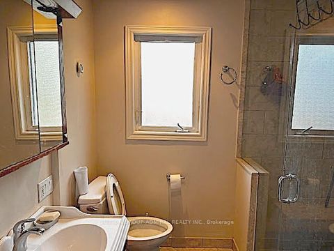 Photo 8 at 52 Acton Avenue, Bathurst Manor, Toronto