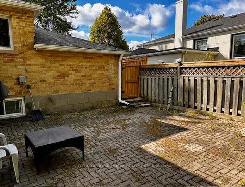 Photo 10 at 52 Acton Avenue, Bathurst Manor, Toronto