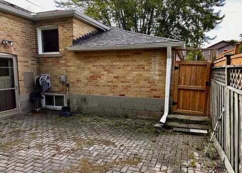 Photo 11 at 52 Acton Avenue, Bathurst Manor, Toronto