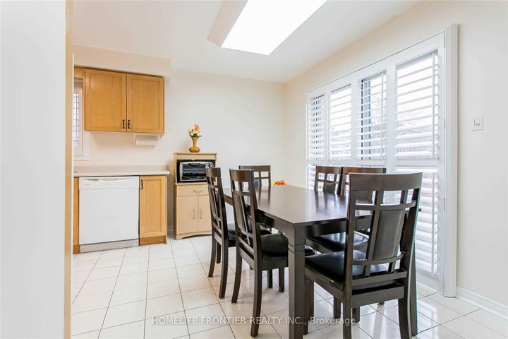 Photo 10 at 479 Blackstock Road, College Manor, Newmarket