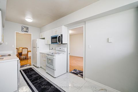 Photo 3 at PH07 - 20 Gilder Drive E, Eglinton East, Toronto