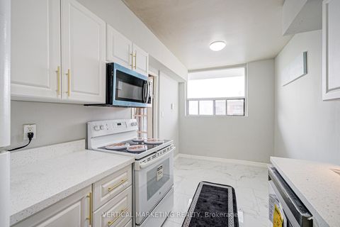 Photo 8 at PH07 - 20 Gilder Drive E, Eglinton East, Toronto