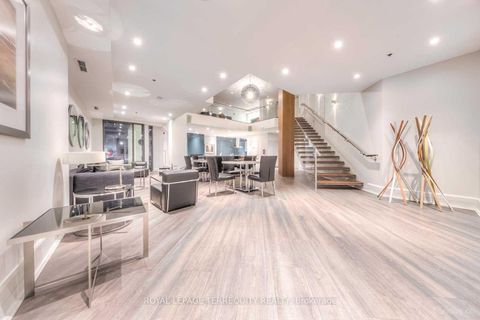 Photo 20 at 729 - 111 Elizabeth Street, Bay Street Corridor, Toronto