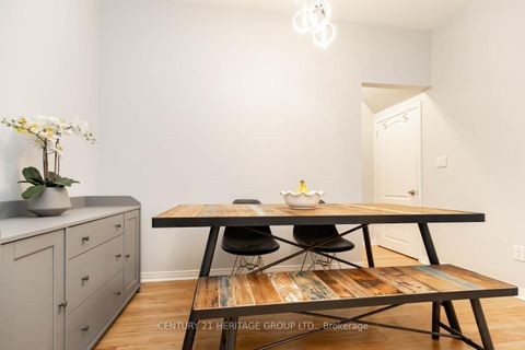 Photo 12 at 44 - 68 Winston Park Boulevard, CFB, Toronto