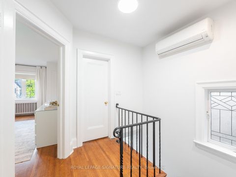 Photo 11 at 159 Chiltern Hill Road, Cedarvale, Toronto