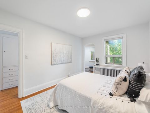 Photo 16 at 159 Chiltern Hill Road, Cedarvale, Toronto