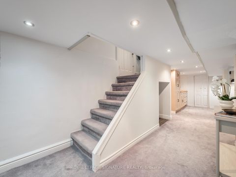 Photo 22 at 159 Chiltern Hill Road, Cedarvale, Toronto