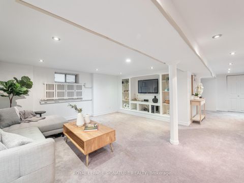 Photo 24 at 159 Chiltern Hill Road, Cedarvale, Toronto