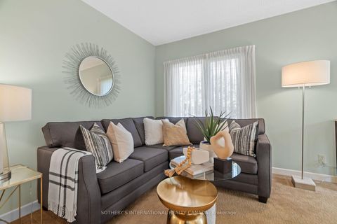 Photo 9 at 4 Ruscoe Crescent, Richview, Toronto