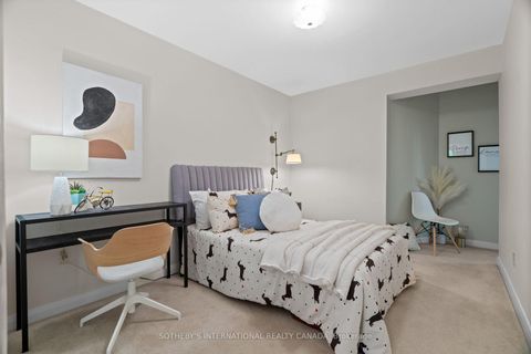 Photo 21 at 4 Ruscoe Crescent, Richview, Toronto