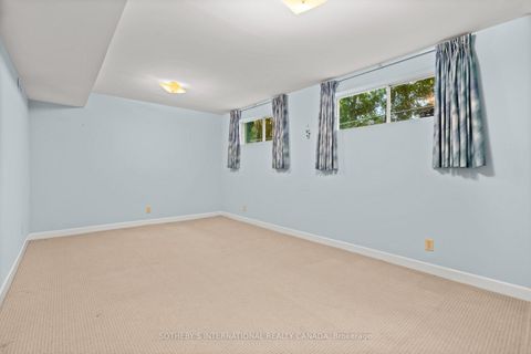Photo 26 at 4 Ruscoe Crescent, Richview, Toronto