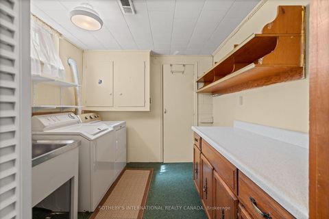 Photo 29 at 4 Ruscoe Crescent, Richview, Toronto