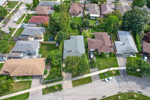 Photo 34 at 4 Ruscoe Crescent, Richview, Toronto