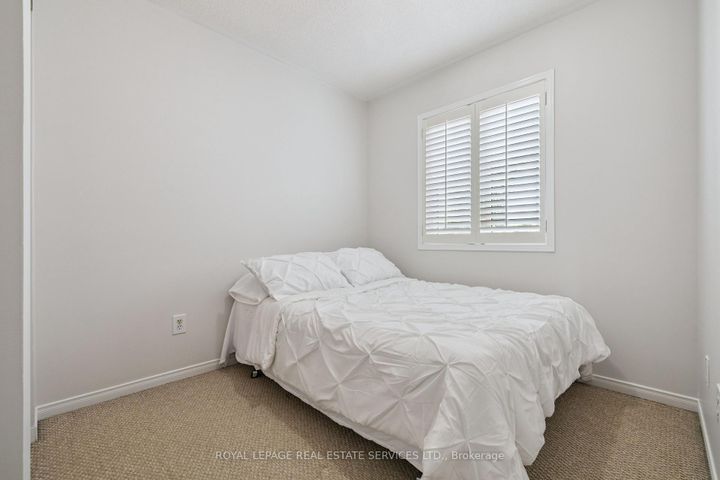 Photo 28 at 2365 Grand Ravine Drive, RO River Oaks, Oakville