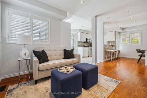 Photo 18 at 2365 Grand Ravine Drive, RO River Oaks, Oakville